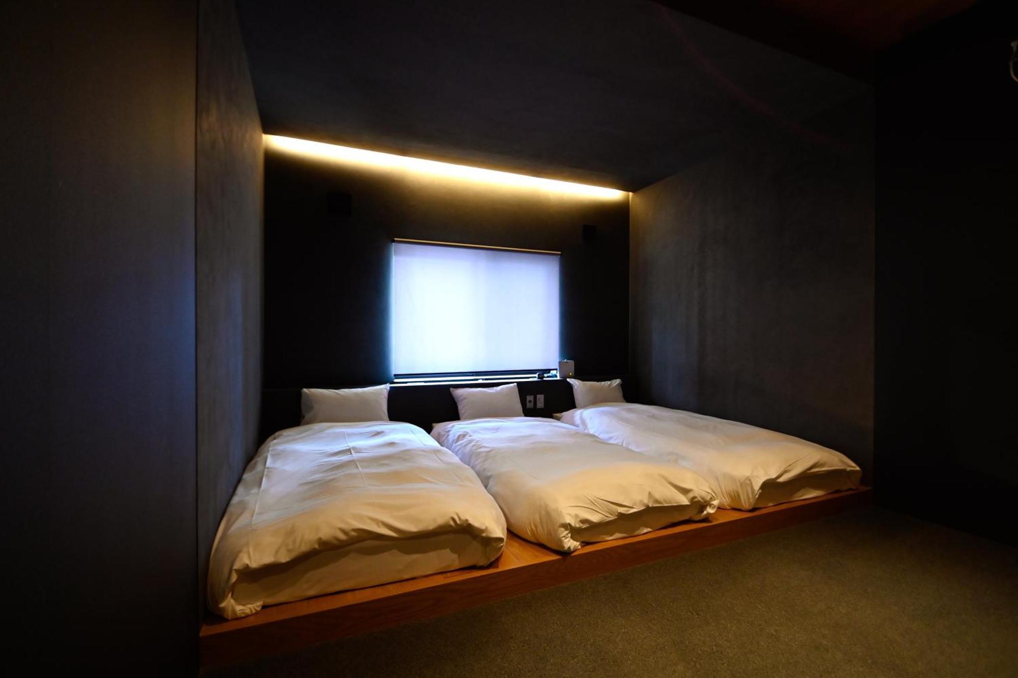 Yao Sekai Hotel Deep Osaka Experience מראה חיצוני תמונה
